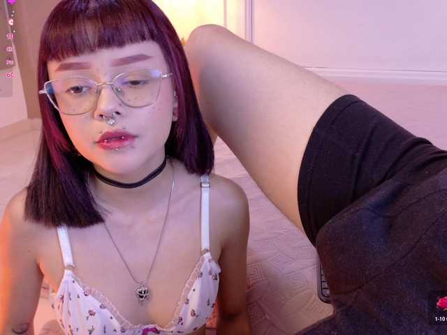 Sateh-and-Hikary live cam on BongaCams