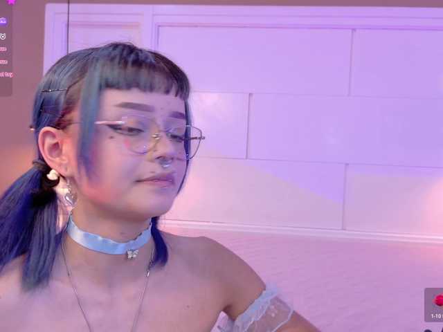 Sateh-and-Hikary live cam on BongaCams