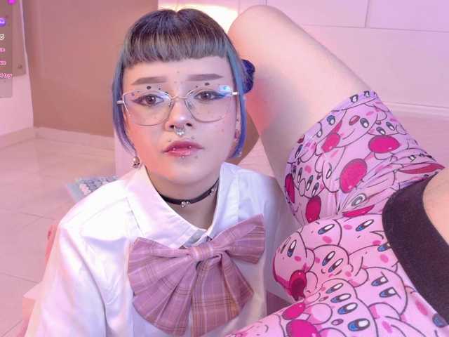 Sateh-and-Hikary live cam on BongaCams