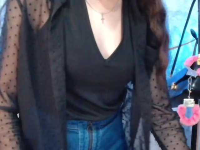 FlirtyRoxi