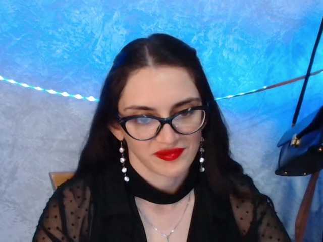 FlirtyRoxi