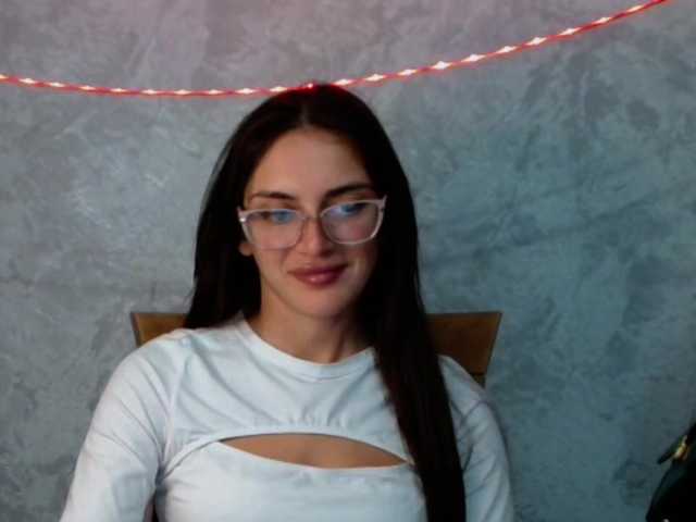 FlirtyRoxi