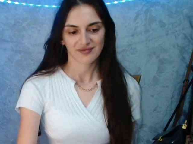 FlirtyRoxi webcam