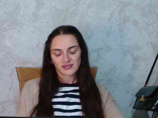 FlirtyRoxi webcam