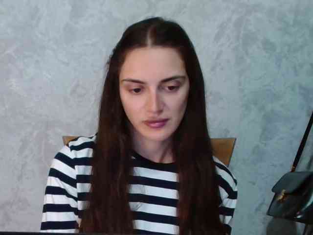 FlirtyRoxi webcam