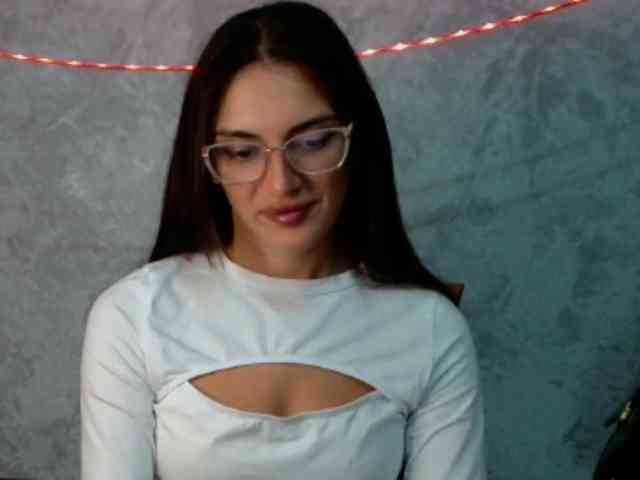 FlirtyRoxi