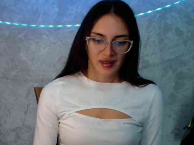 FlirtyRoxi
