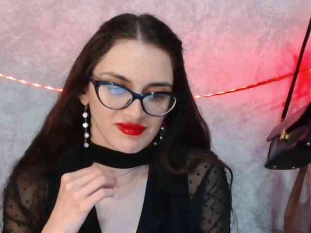 FlirtyRoxi webcam