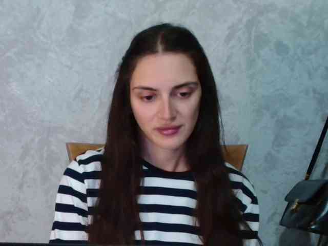 FlirtyRoxi webcam