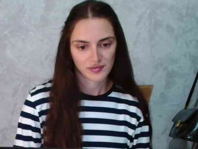 FlirtyRoxi webcam