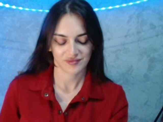 FlirtyRoxi webcam