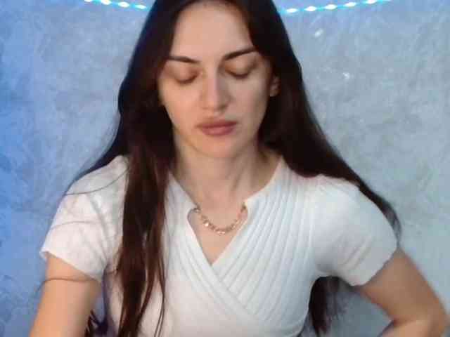 FlirtyRoxi webcam