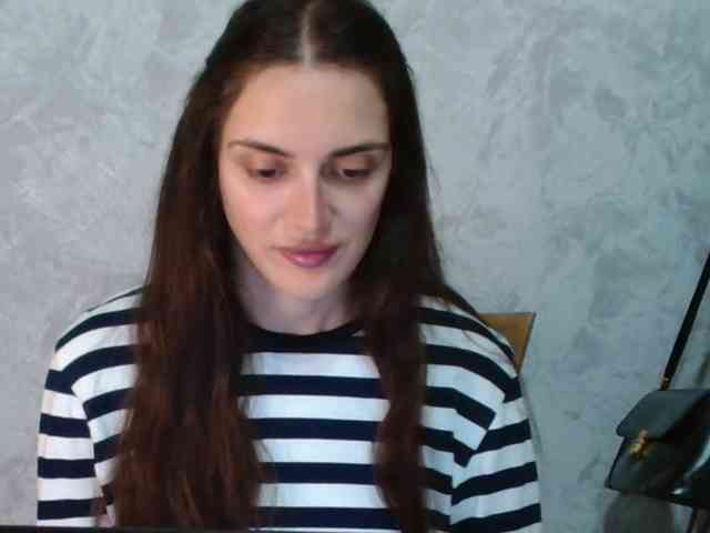FlirtyRoxi webcam