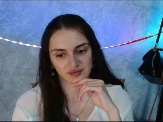 FlirtyRoxi webcam