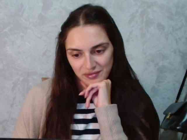 FlirtyRoxi webcam