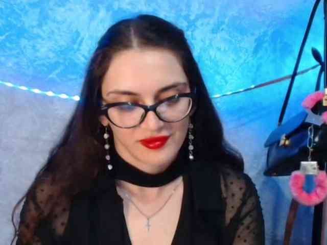 FlirtyRoxi webcam