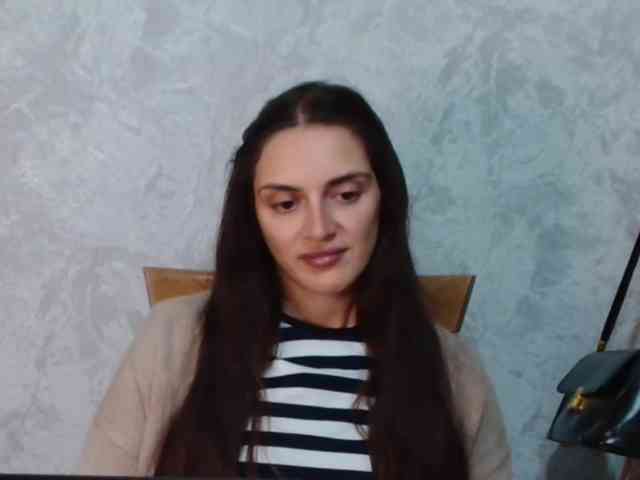FlirtyRoxi webcam