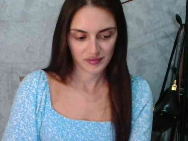 FlirtyRoxi webcam