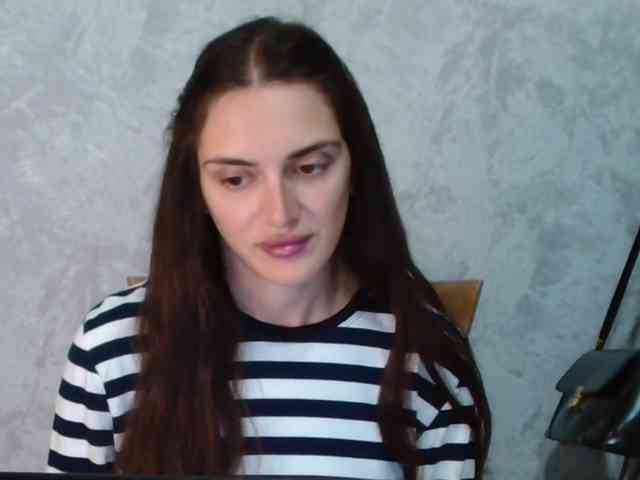 FlirtyRoxi webcam