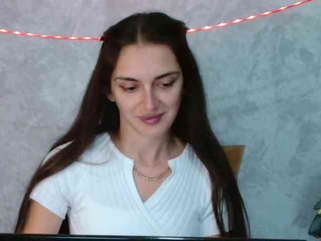FlirtyRoxi webcam