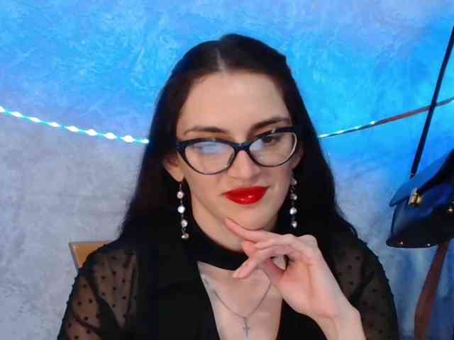 FlirtyRoxi webcam