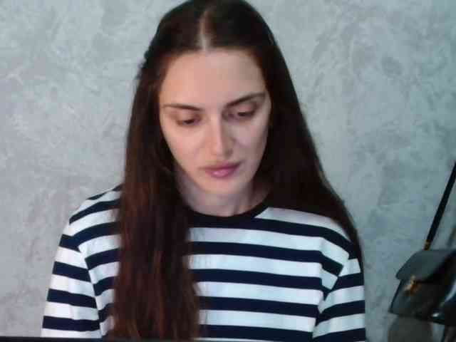 FlirtyRoxi webcam