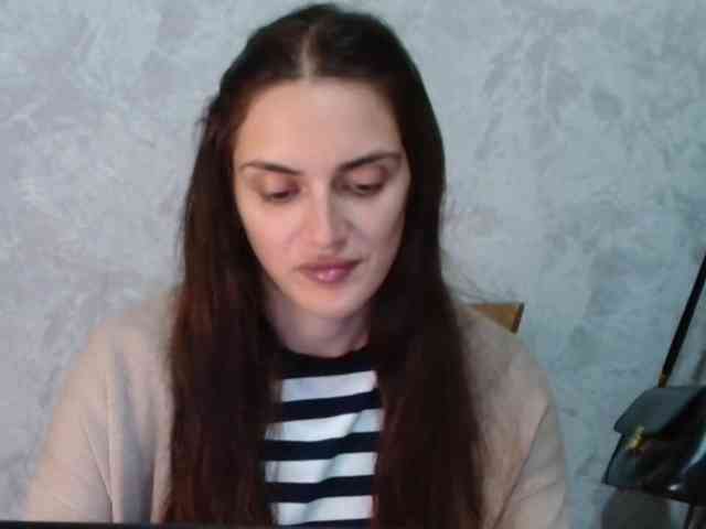 FlirtyRoxi webcam