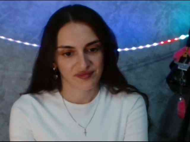 FlirtyRoxi webcam