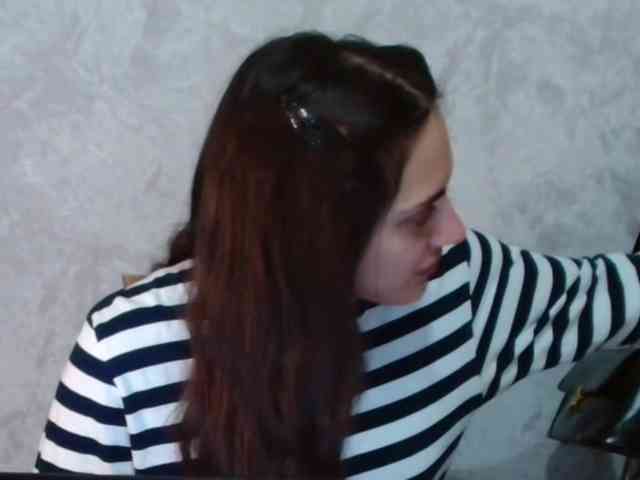 FlirtyRoxi webcam