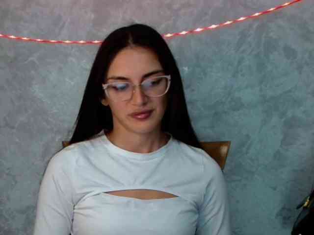 FlirtyRoxi