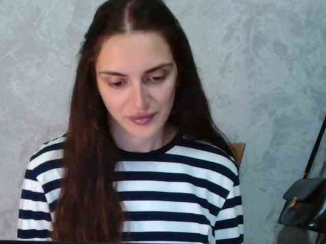 FlirtyRoxi webcam