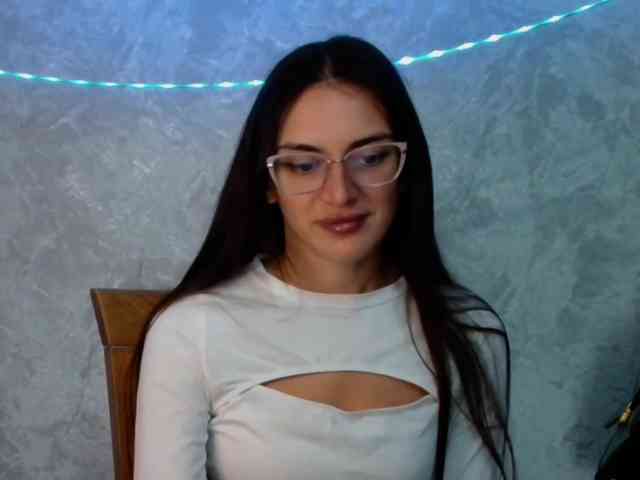 FlirtyRoxi
