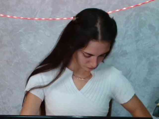 FlirtyRoxi