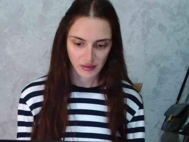 FlirtyRoxi webcam