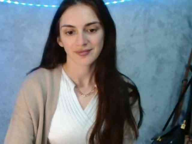 FlirtyRoxi webcam