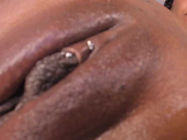 AmbraCohelo live cam on BongaCams