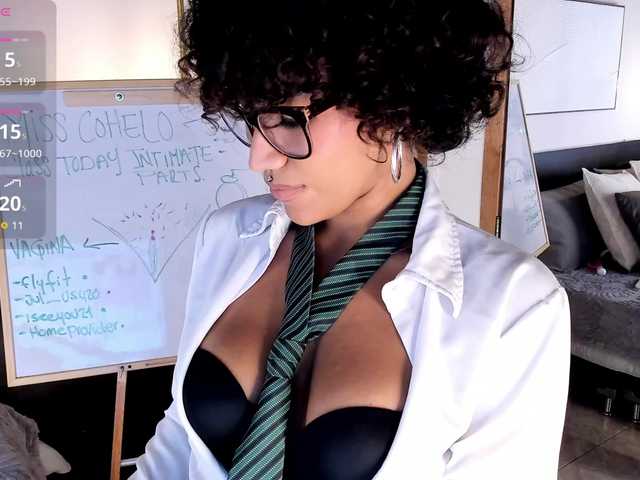 AmbraCohelo live webcam show
