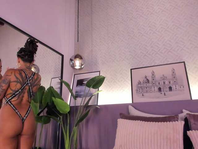 AmbraCohelo live cam on BongaCams