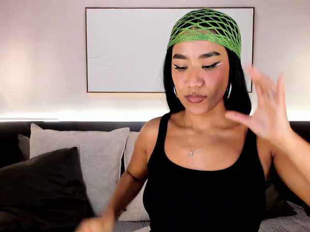 AmbraCohelo live cam on BongaCams