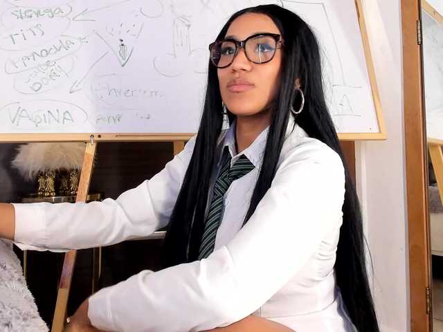AmbraCohelo live webcam show