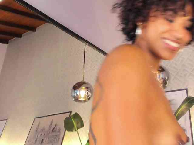 AmbraCohelo webcam