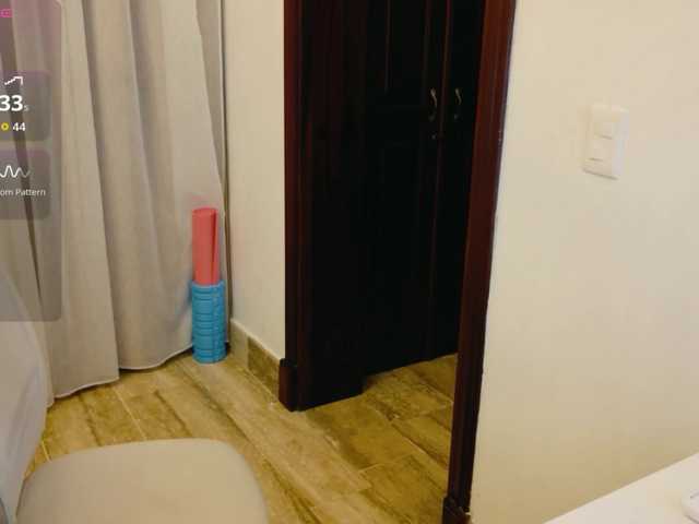 ViktoriaSillk live cam on BongaCams