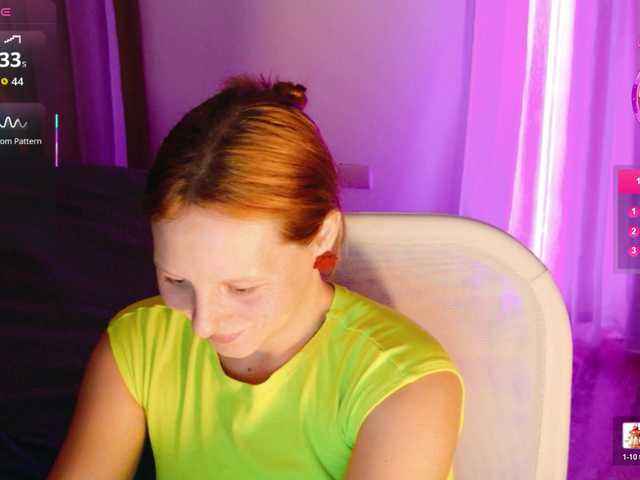 ViktoriaSillk live cam on BongaCams
