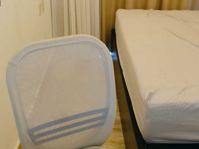 ViktoriaSillk live cam preview