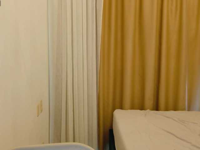 ViktoriaSillk live cam preview