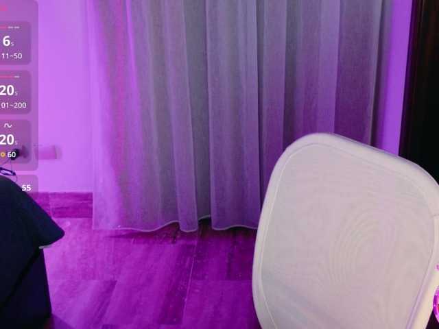 ViktoriaSillk live cam on BongaCams