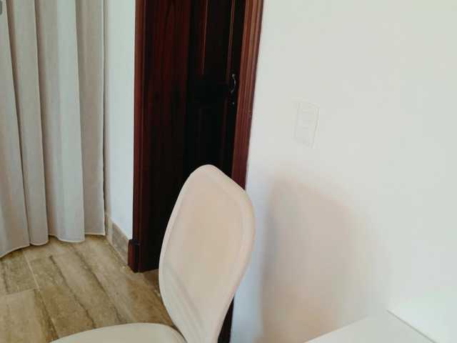 ViktoriaSillk live cam on BongaCams