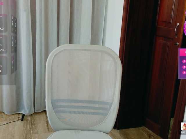 ViktoriaSillk live cam on BongaCams