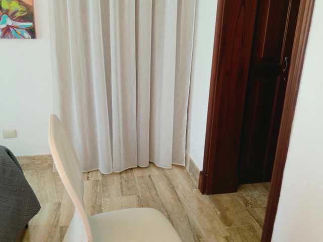 ViktoriaSillk live cam preview