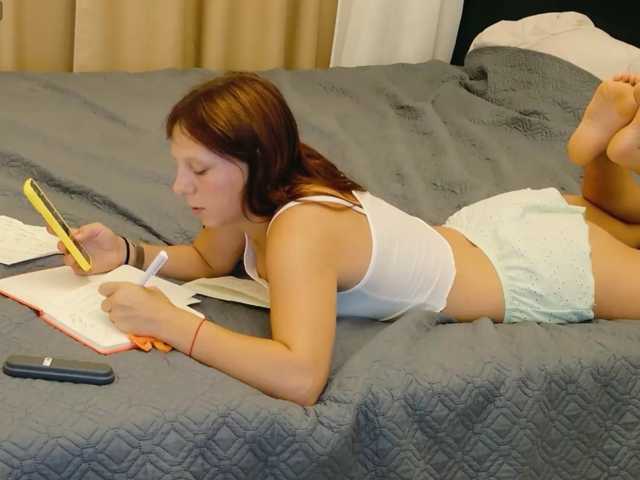 ViktoriaSillk live cam on BongaCams